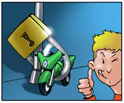 Un ragazzo si sente sicuro perché il suo ciclomotore è dotato di un dispositivo antifurto di bloccaggio.