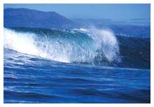 Le onde dell'Oceano Atlantico