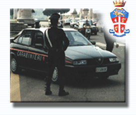 Bild mit Carabinieri bei Straßenverkehrskontrolle