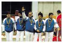 Gli atleti vinsero l'argento a squadre nella sciabola a Mosca: Giovanni Scalzo, Marco Romano, Mario Aldo Montano, Ferdinando Meglio e Michele Maffei.