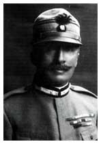 Il capitano Federico Craveri, qui con i gradi di ten. colonnello, fu il primo ufficiale a mettere piede a Tripoli il 5 ottobre 1911.