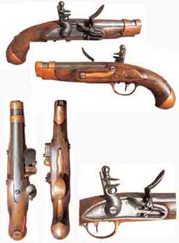 Pistola da carabiniere reale usata dai militari a cavallo dal 1814 al 1847. Ogni carabiniere ne aveva in dotazione due, che venivano portate in apposite fonde ai lati della sella.