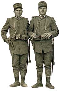 Militari dell'Arma a piedi dei reparti mobilitati in uniforme grigio-verde per servizi di rappresentanza, prima versione (1915).