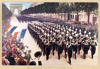 La Banda dei Carabinieri sfila per le strade di Parigi