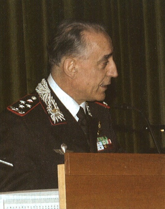 Immagine del Comandante Generale dell'Arma dei Carabinieri