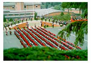 Cerimonia di giuramento presso il Reggimento di Velletri
